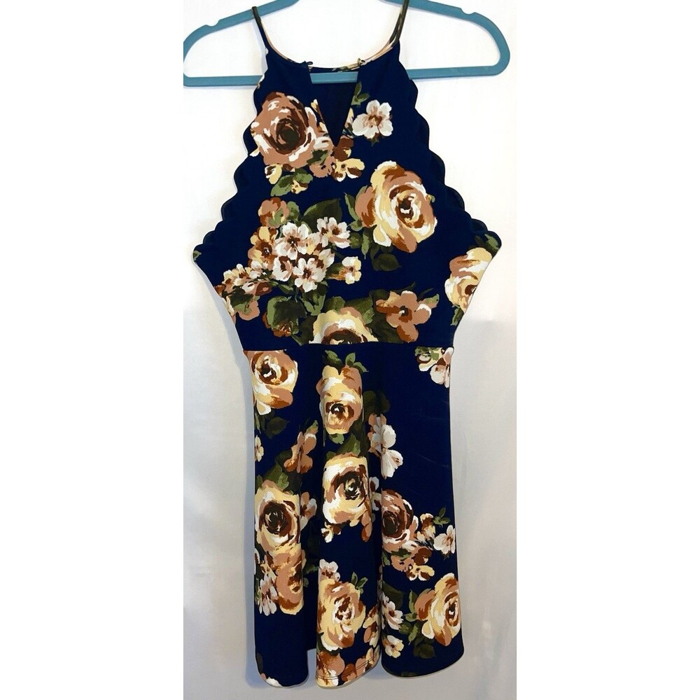Altered State Dress Scalloped Navy Base With Floral Design Women’s Size Large - Picture 5 of 12